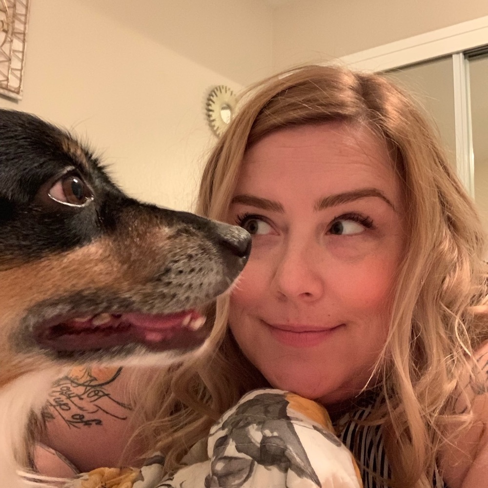 Meet your Posher, Carly